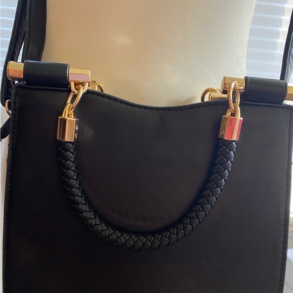 BEBE LOS ANGELES Aliyah Stud Shopper Medium Black with Gold Hardware Crossbody - Picture 3 of 5